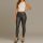 Bőr hatású zsebes hosszú női leggins - Szürke