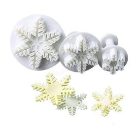 Hópehely mintás rugós fondant kiszúró forma-3 db