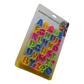 Műanyag Betű Kiszúró Szett – 34 db-os, Színes