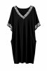 Görögmintás női V-nyakú zsebes ruha, laza bő fazon - Fekete